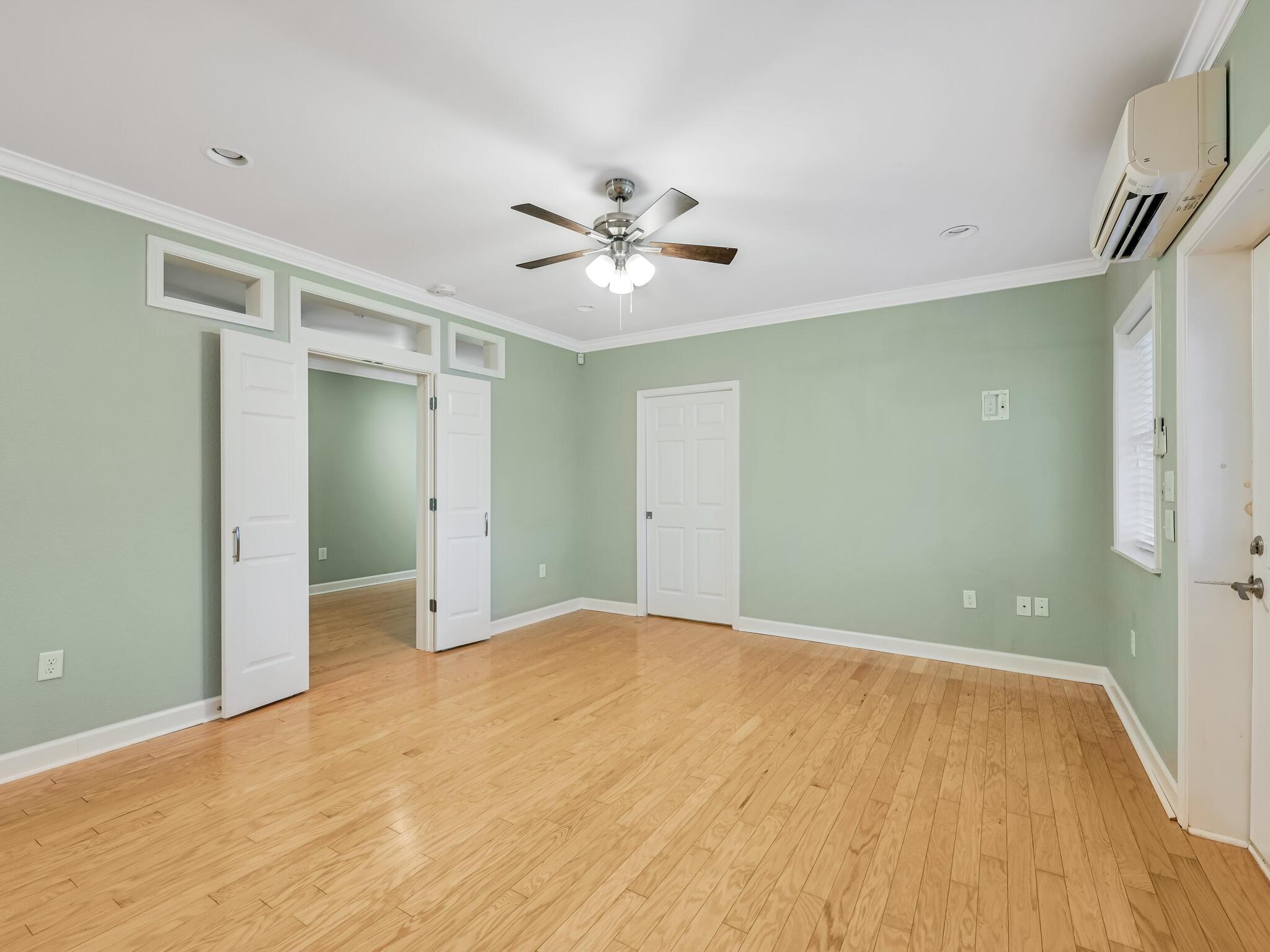 28 Erskine Avenue Asheville NC 28801