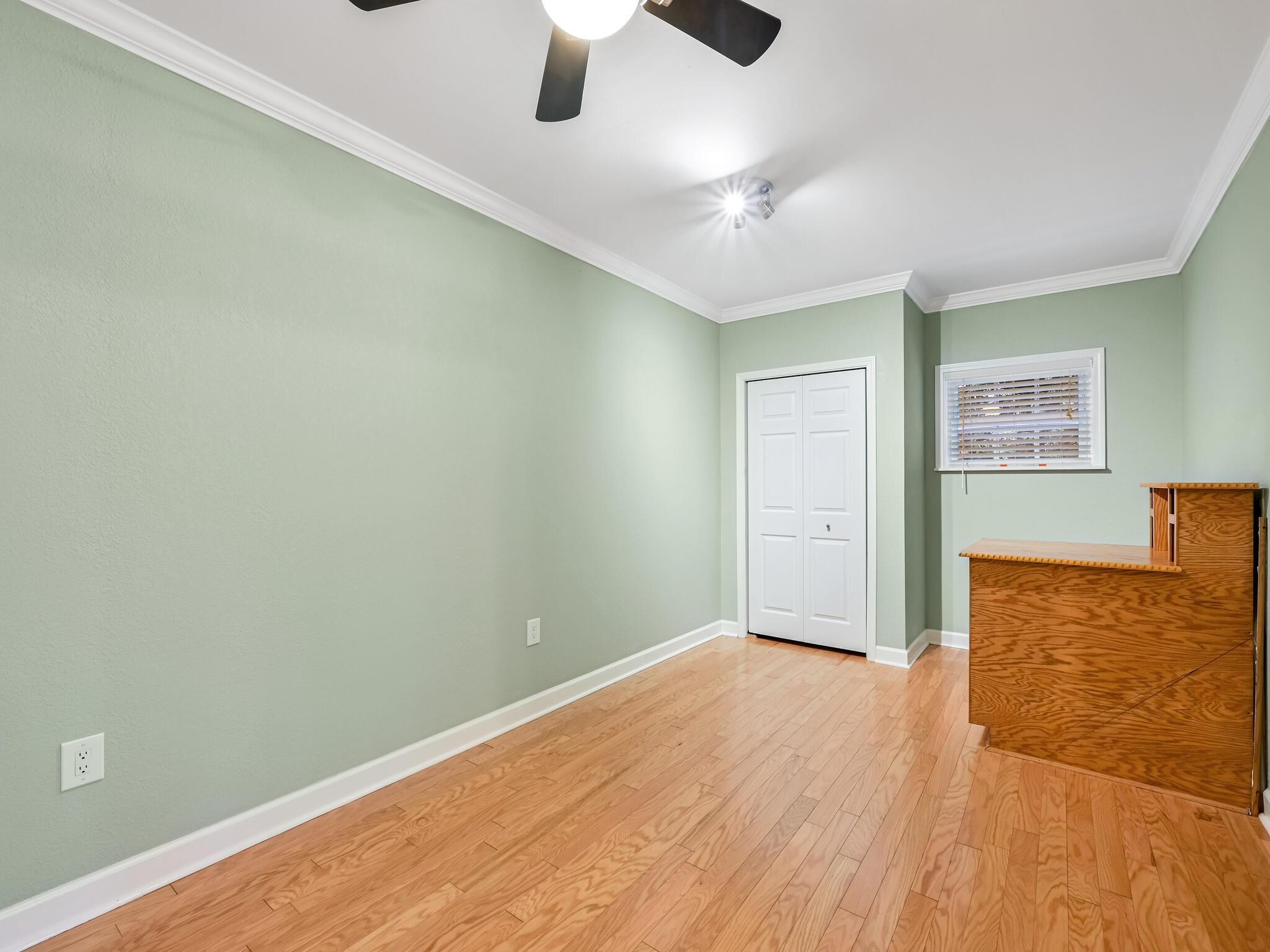 28 Erskine Avenue Asheville NC 28801
