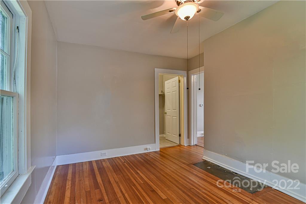 162 Virginia Avenue Asheville NC 28806