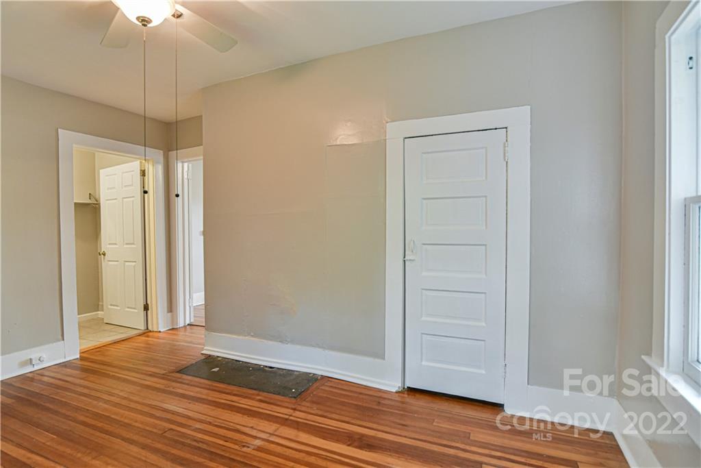 162 Virginia Avenue Asheville NC 28806