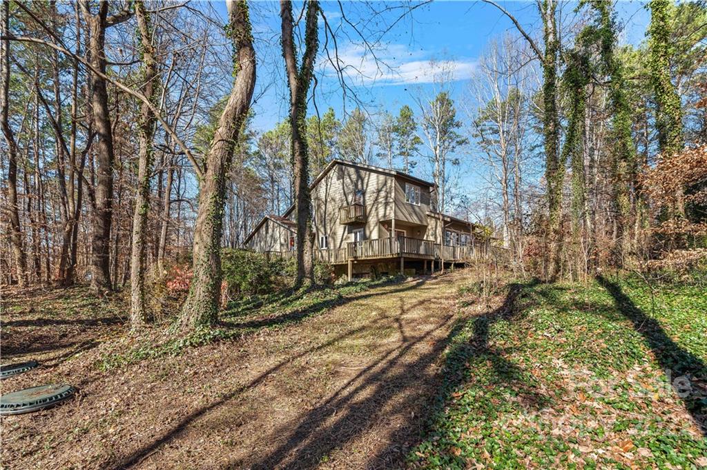 134 Sweetbriar Lane Mooresville NC 28115