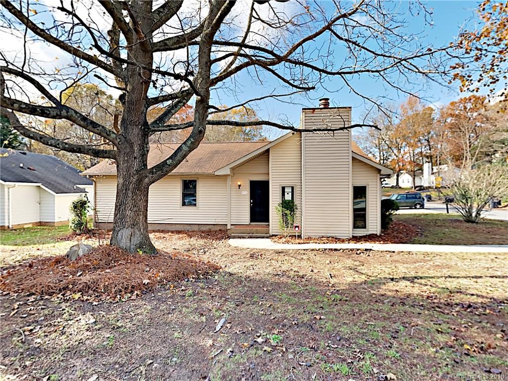 5117 Rolling Oak Lane Charlotte NC 28227