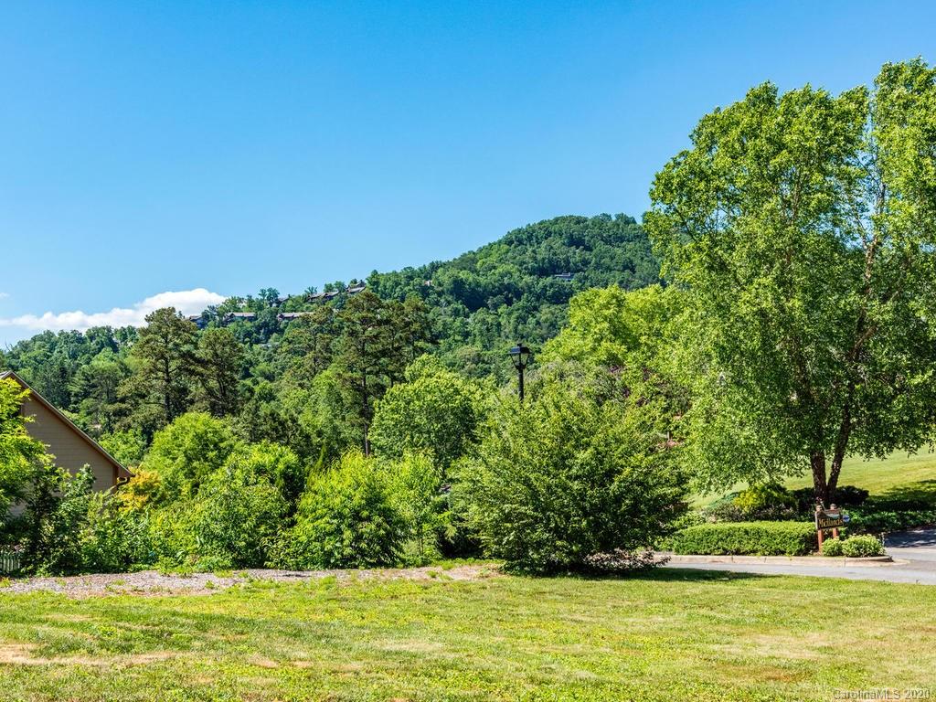 30 Pine Acre Boulevard Asheville NC 28804