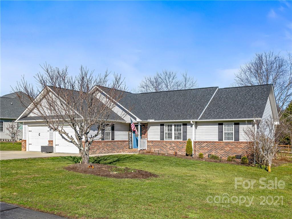 82 Beaver Dam Drive Mills River NC 28759