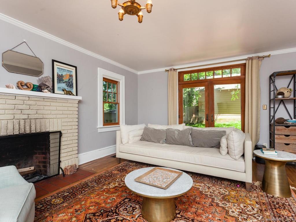 212 Forest Hill Drive Asheville NC 28803