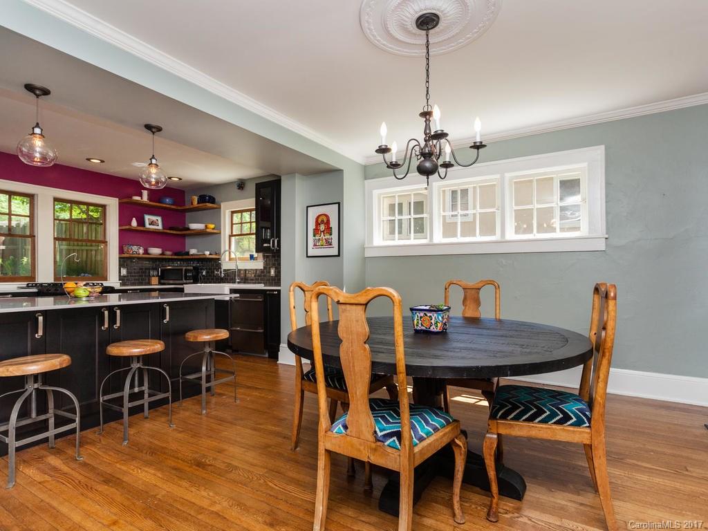 212 Forest Hill Drive Asheville NC 28803