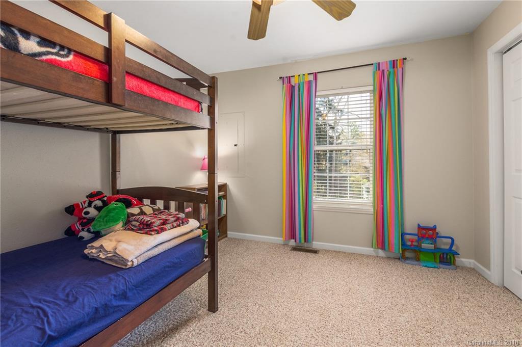 163 Appalachian Way Asheville NC 28806