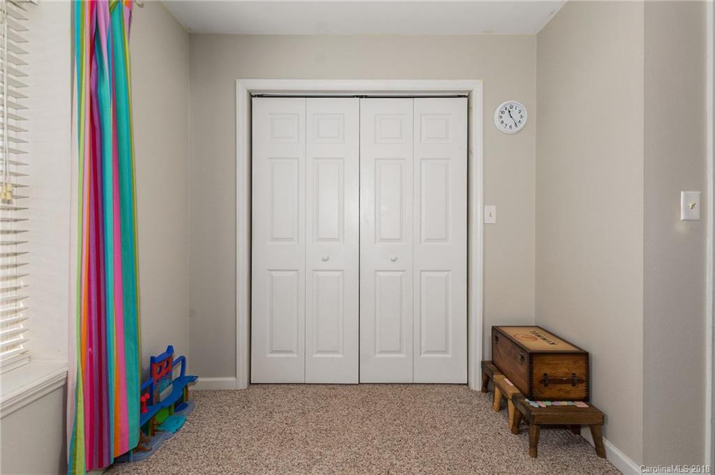 163 Appalachian Way Asheville NC 28806