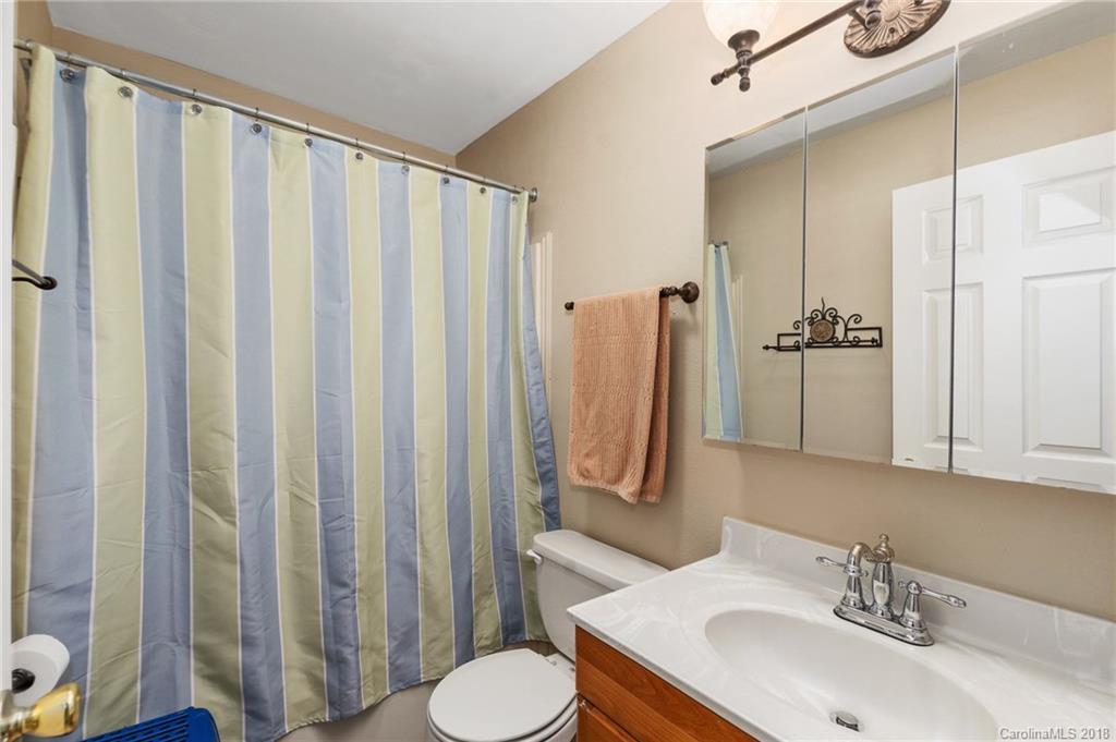 163 Appalachian Way Asheville NC 28806