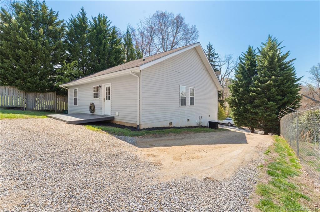 163 Appalachian Way Asheville NC 28806