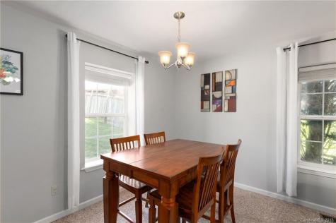 163 Appalachian Way Asheville NC 28806