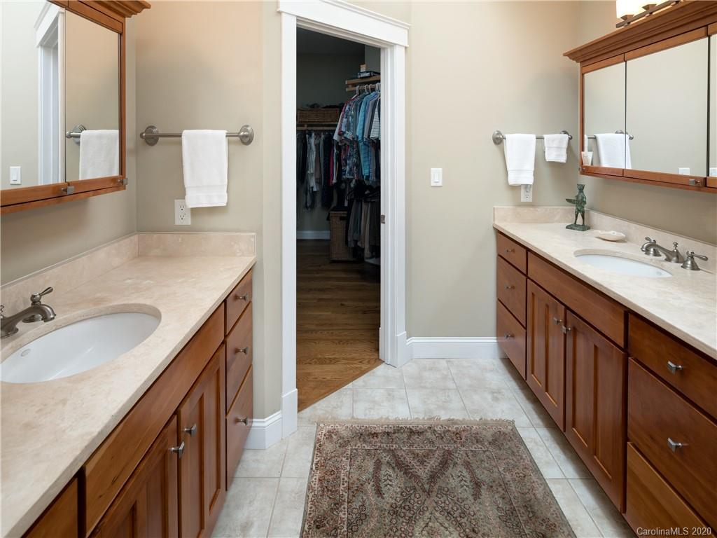 7 Crescent Court Weaverville NC 28787
