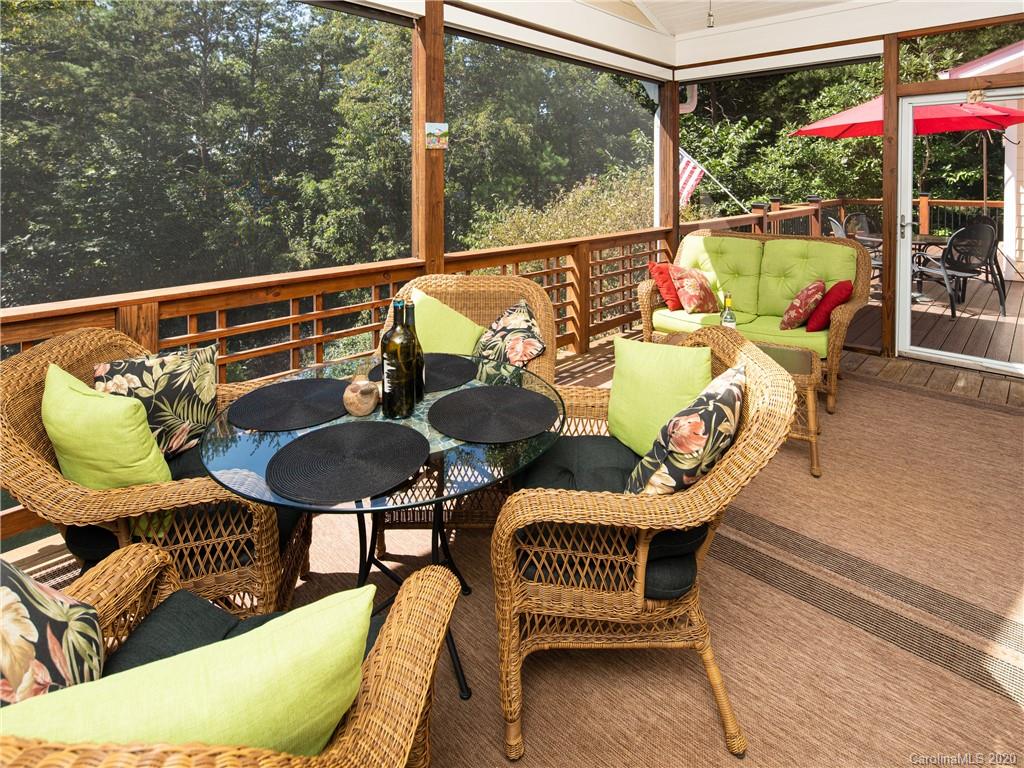 7 Crescent Court Weaverville NC 28787