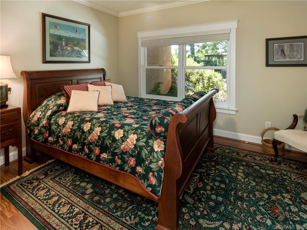 7 Crescent Court Weaverville NC 28787