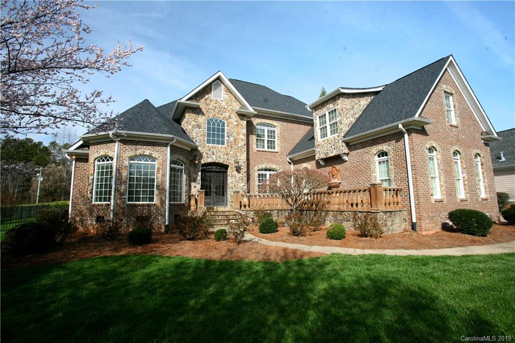 6671 Fox Ridge Circle Davidson NC 28036