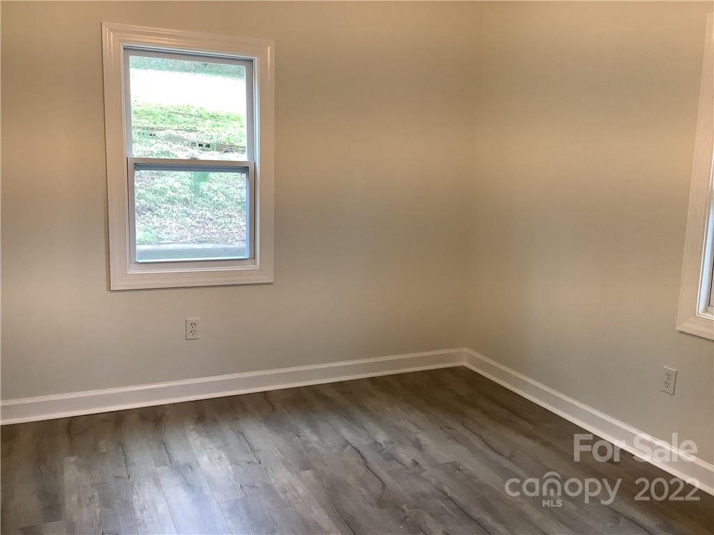 126 Glendale Avenue Asheville NC 28803