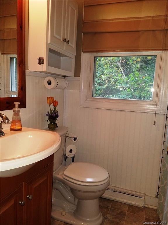 205 Woodland Drive Swannanoa NC 28778