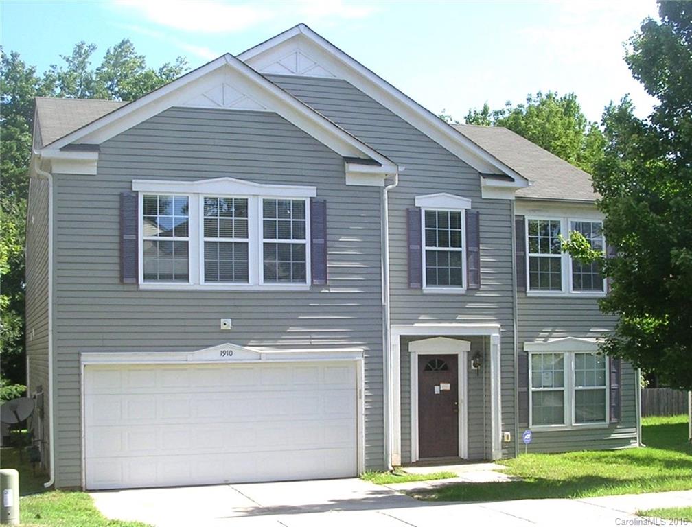 1910 Treefrog Court Charlotte NC 28262