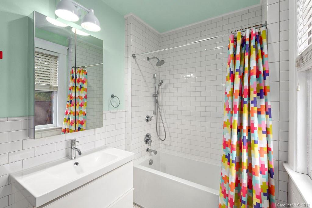 25 Monroe Place Asheville NC 28801