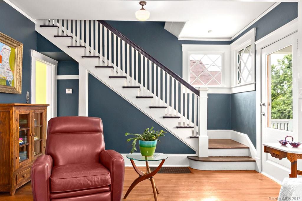 25 Monroe Place Asheville NC 28801