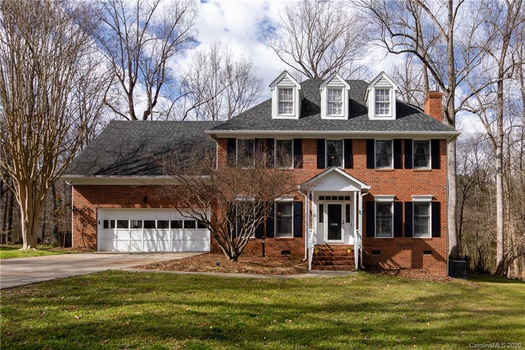2702 Kipperly Court Charlotte NC 28270