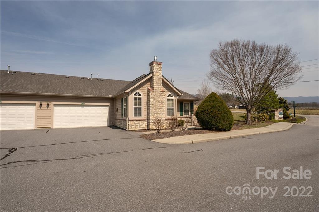 4 Valley Trace Lane Weaverville NC 28787