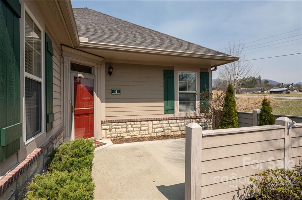 4 Valley Trace Lane Weaverville NC 28787