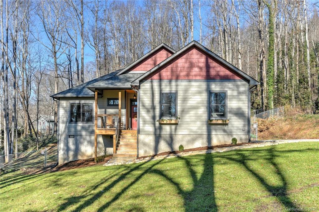 10 Pebblebrook Lane Asheville NC 28803