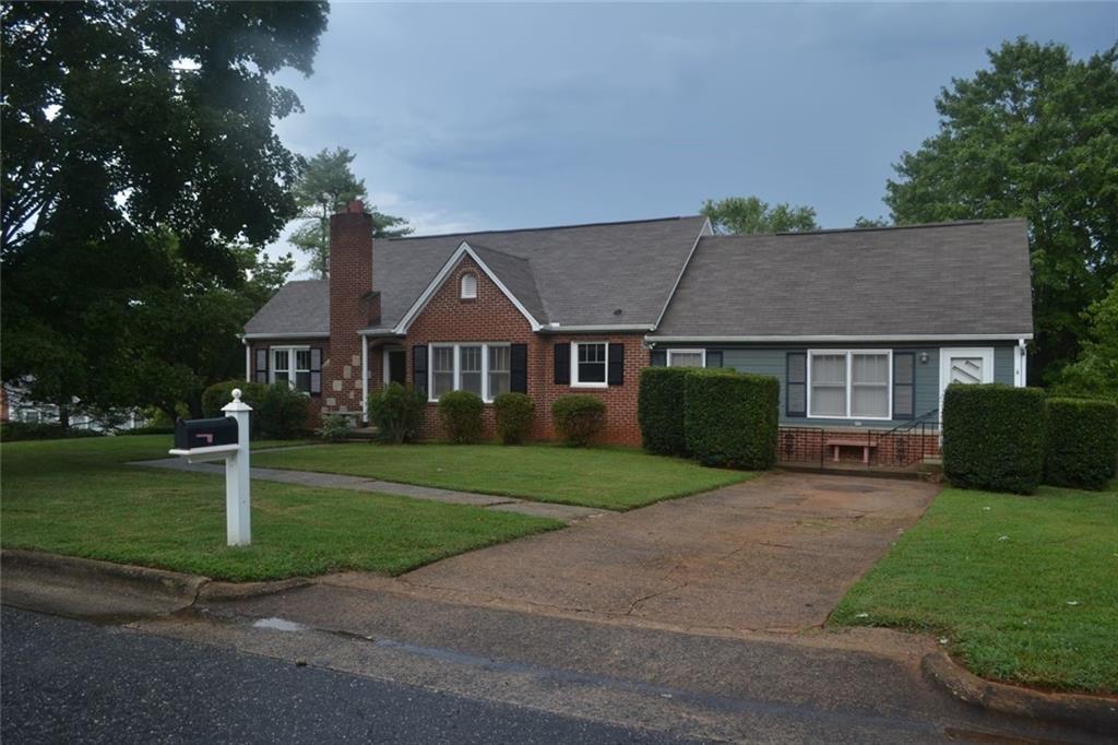 9 Chestnut Street Granite Falls NC 28630