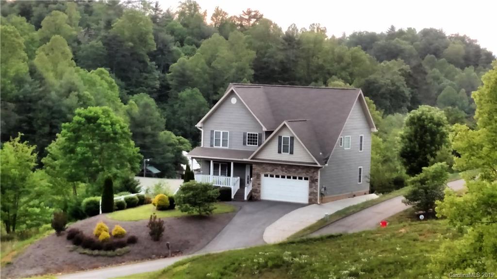 4 Lancaster Lane Weaverville NC 28787