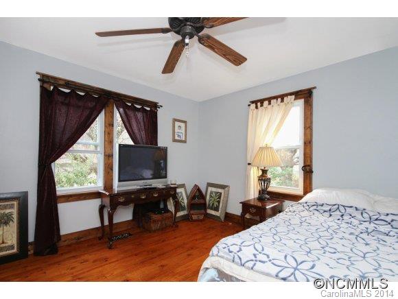 18 Morgan Branch Road Weaverville NC 28787
