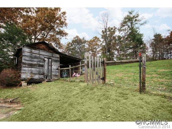 18 Morgan Branch Road Weaverville NC 28787