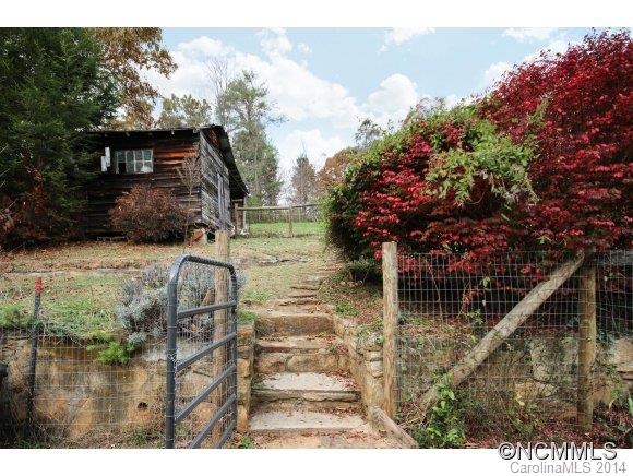 18 Morgan Branch Road Weaverville NC 28787