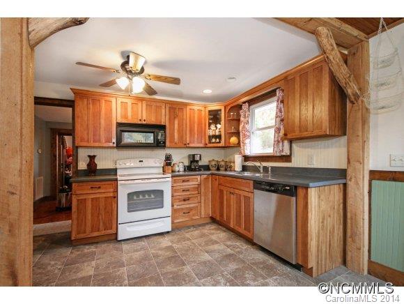 18 Morgan Branch Road Weaverville NC 28787