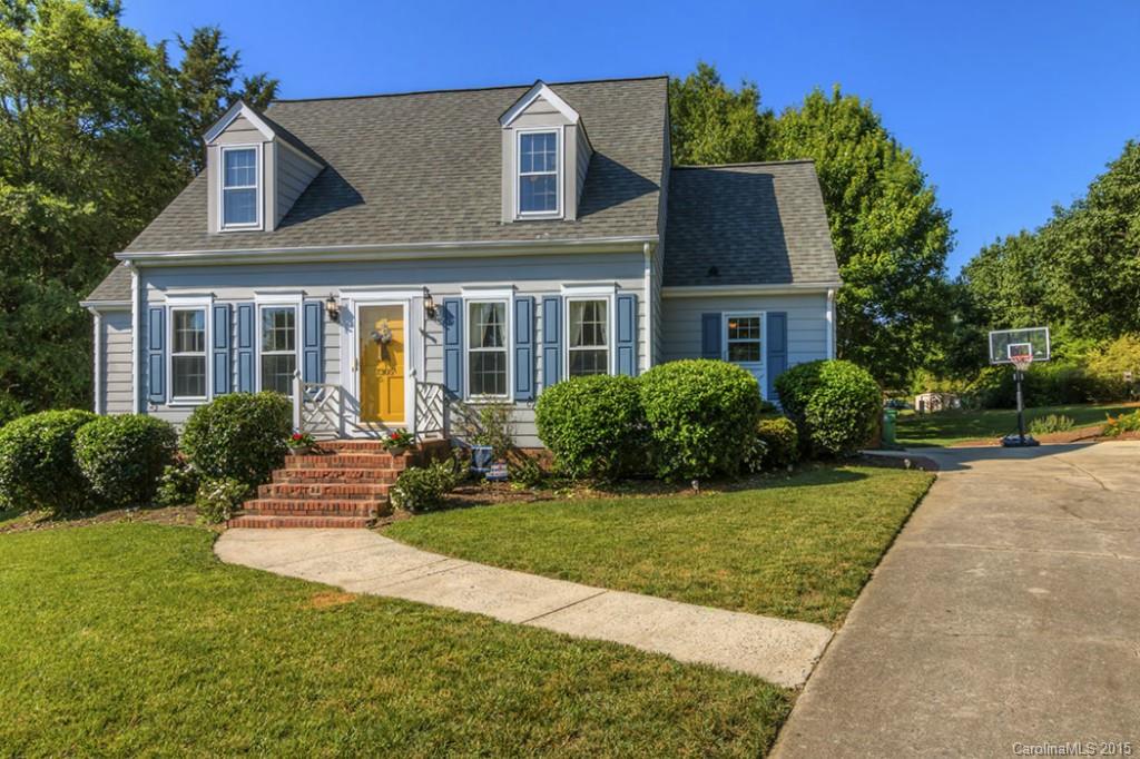 7305 Chatterbird Court Charlotte NC 28226