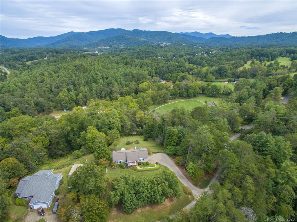 7 Mandy Lane Weaverville NC 28787