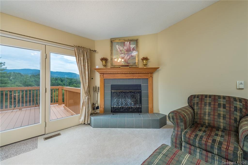 7 Mandy Lane Weaverville NC 28787