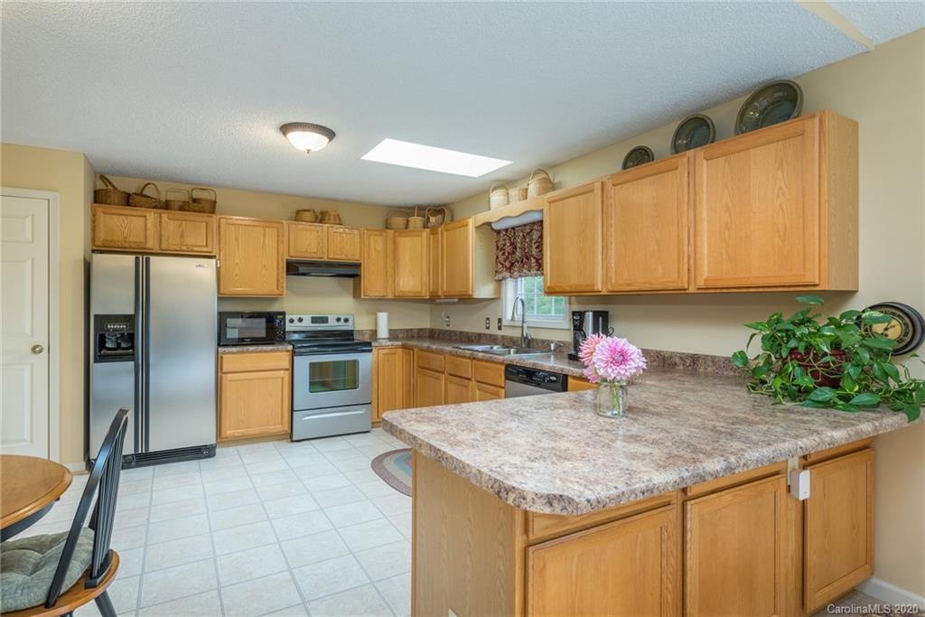 7 Mandy Lane Weaverville NC 28787