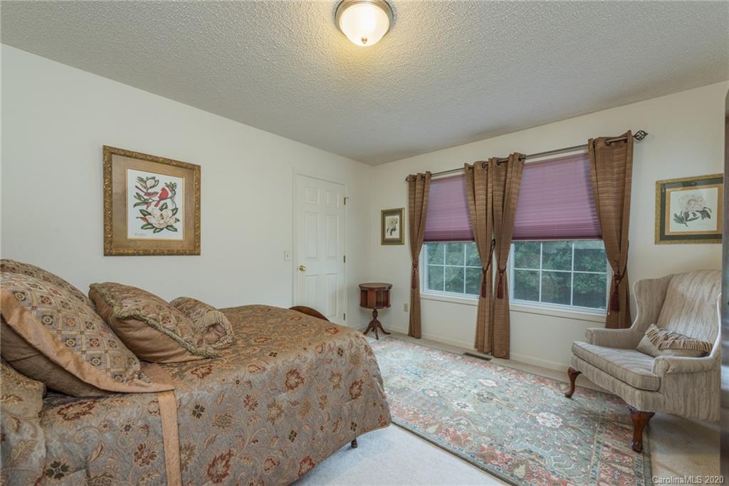 7 Mandy Lane Weaverville NC 28787
