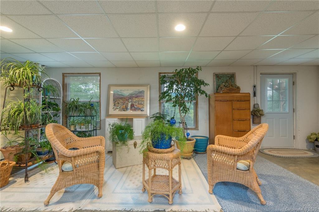 7 Mandy Lane Weaverville NC 28787