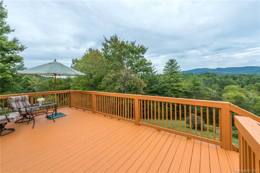 7 Mandy Lane Weaverville NC 28787