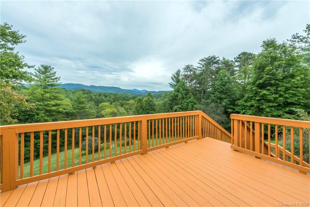 7 Mandy Lane Weaverville NC 28787