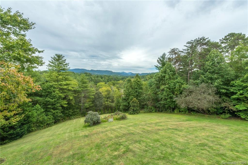 7 Mandy Lane Weaverville NC 28787