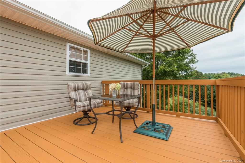 7 Mandy Lane Weaverville NC 28787
