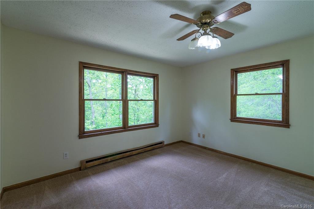 12 Barger Road Asheville NC 28803