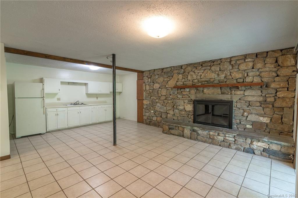 12 Barger Road Asheville NC 28803