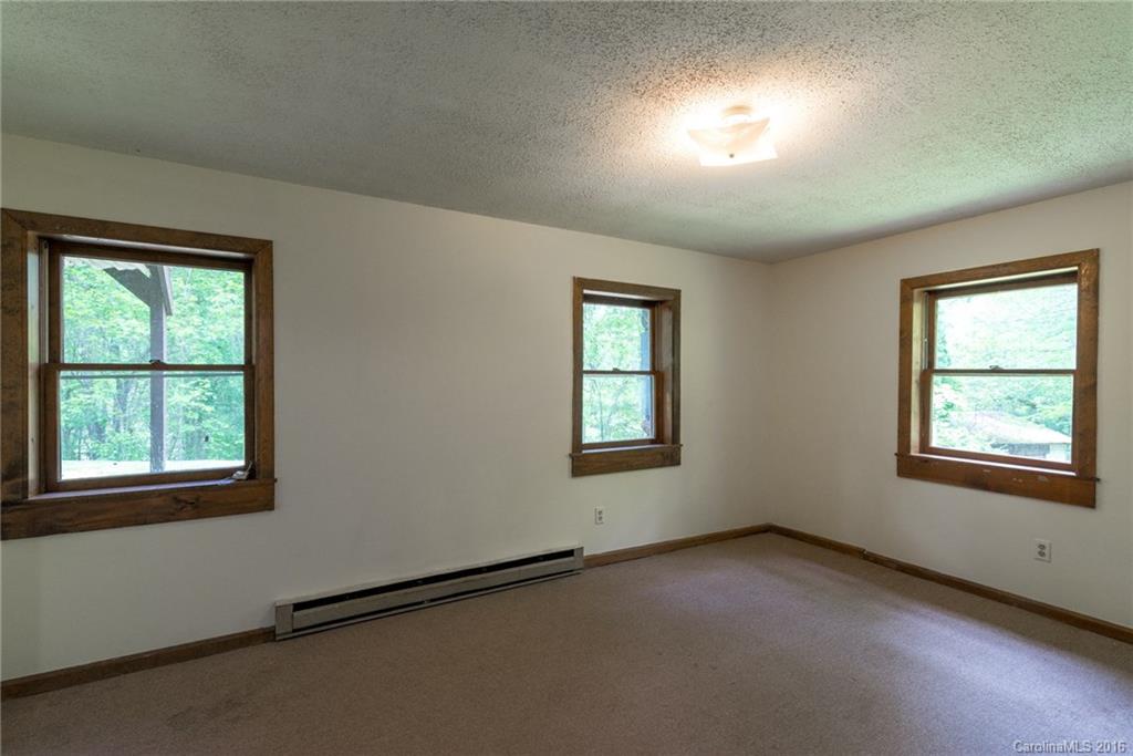 12 Barger Road Asheville NC 28803