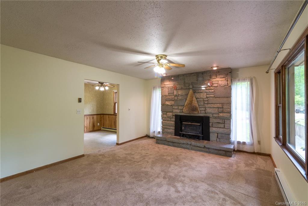 12 Barger Road Asheville NC 28803