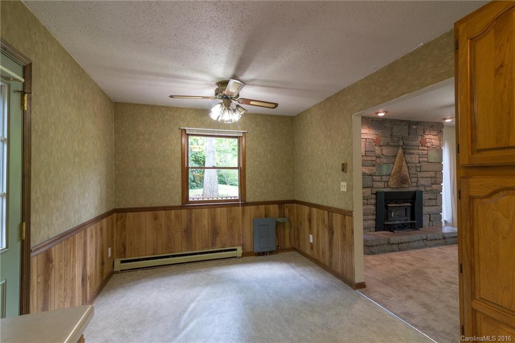 12 Barger Road Asheville NC 28803