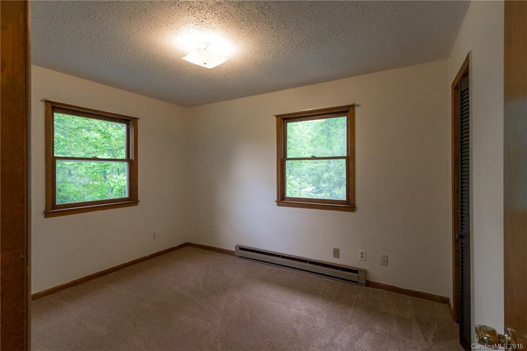 12 Barger Road Asheville NC 28803